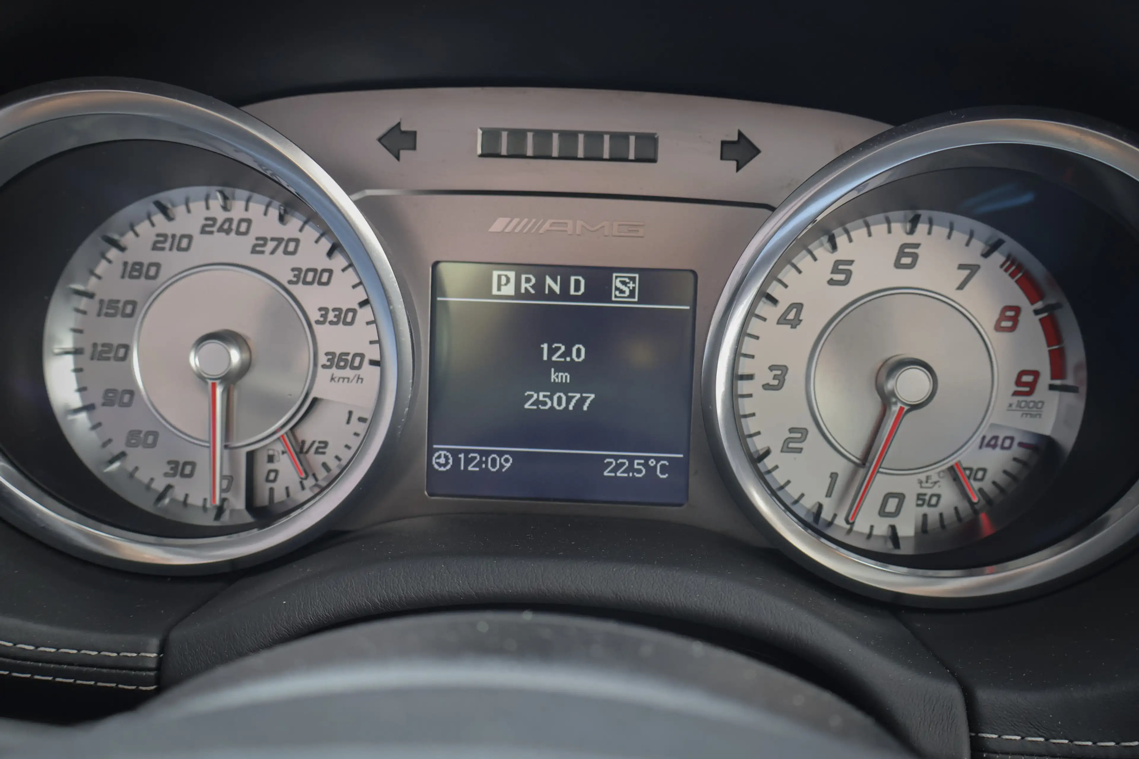 Mercedes-Benz SLS Roadster 6.3 AMG | KERAMISCH | CAMERA | STOELVERWA — photo 18