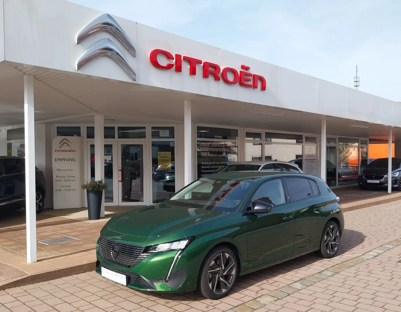 Peugeot 308 PT130 EAT8 Allure Pack *360 GRAD KAMERA, SHZ* Grün - 1