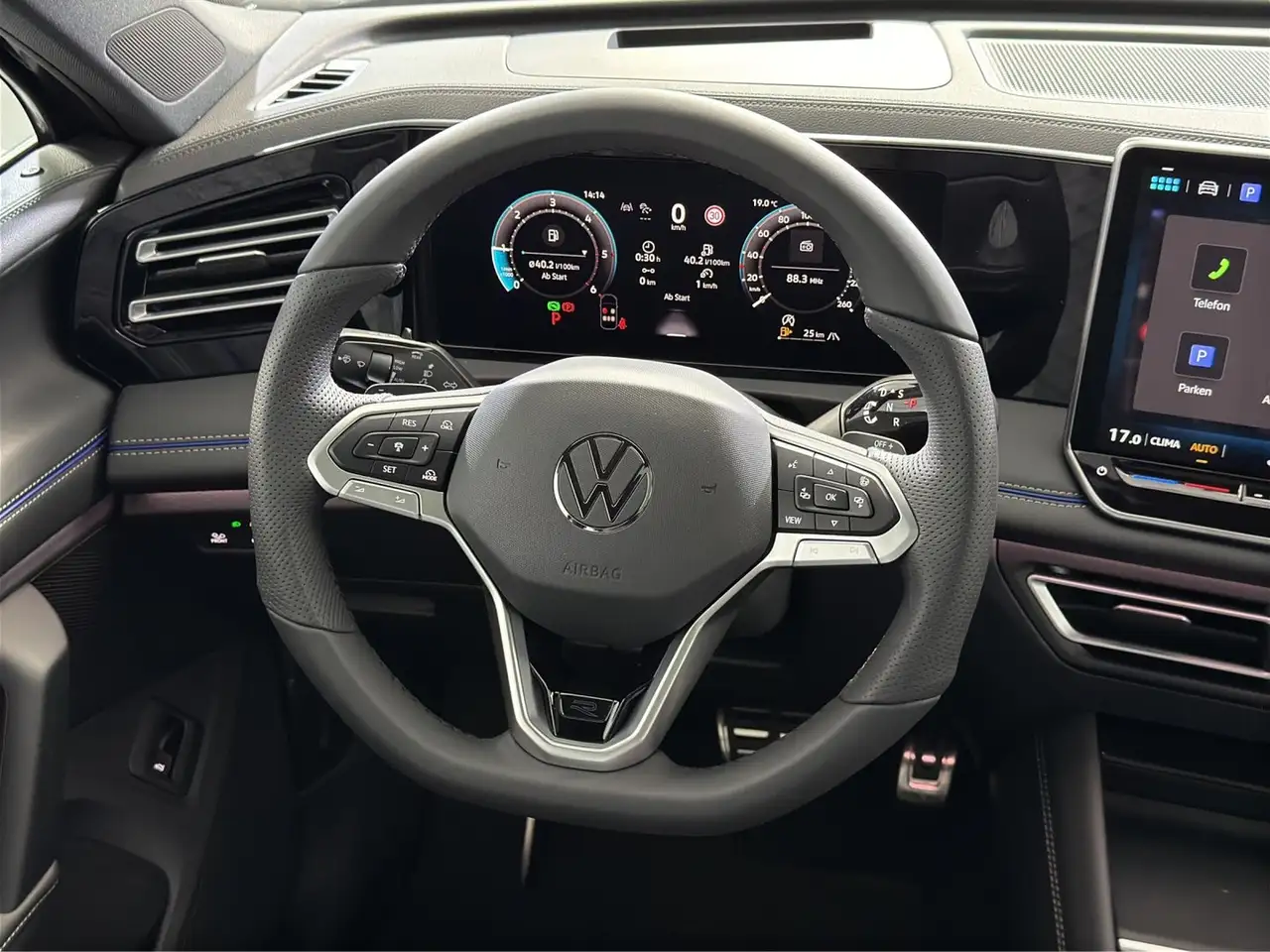 Volkswagen Tiguan Sport TDI 4MOTION DSG 8