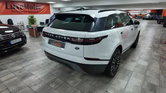 Land Rover Range Rover Velar view 6