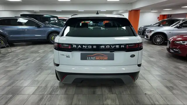Land Rover Range Rover Velar view 5