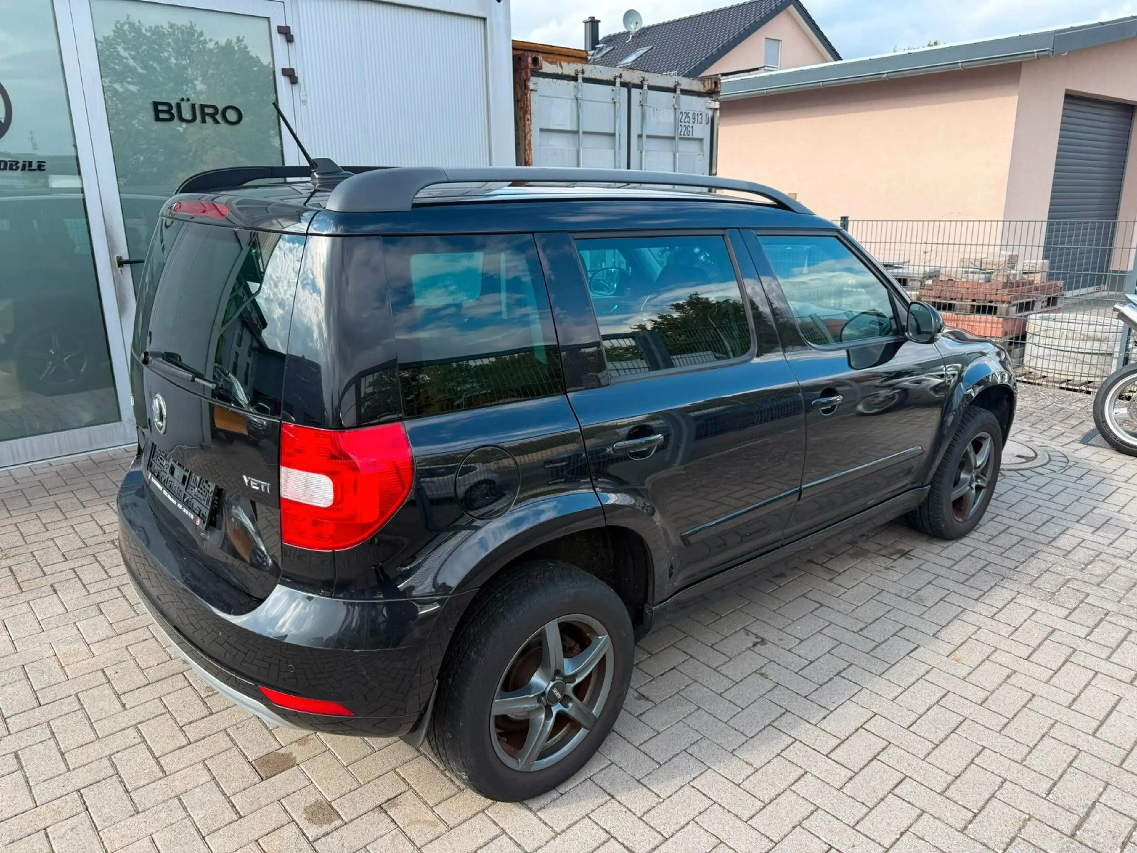 Skoda Yeti Ambition — photo 4