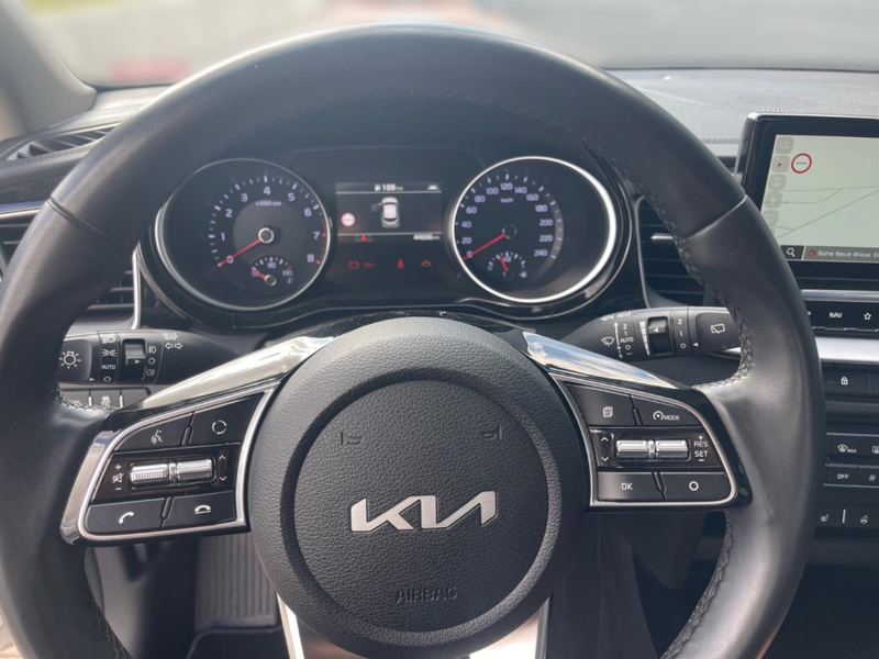 Kia XCeed 1.5T JBL Sound Edition LED Rückfahrkamera Sitzheiz — photo 8