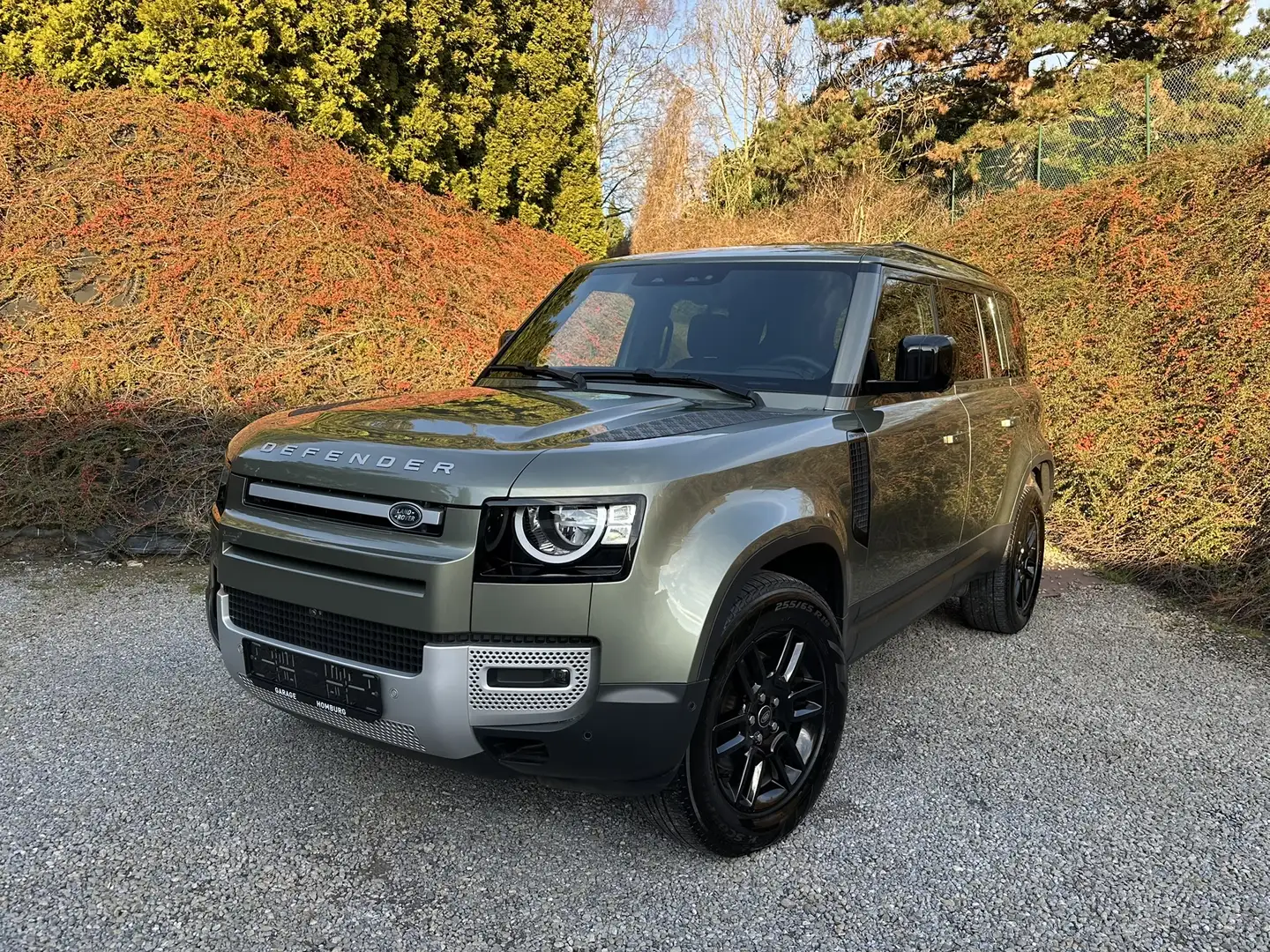 Land Rover Defender 110 3.0 D200 S /3PL. Utilitaire/TVA/Air Suspension Grün - 1
