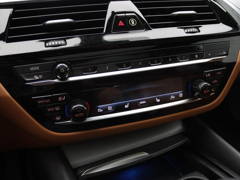 BMW 530 5-Serie 530e 292pk Automaat Executive Business 93% — photo 37