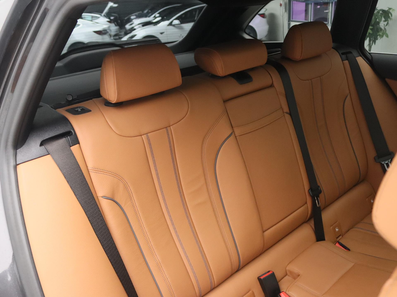 BMW 530 5-Serie 530e 292pk Automaat Executive Business 93% — photo 14