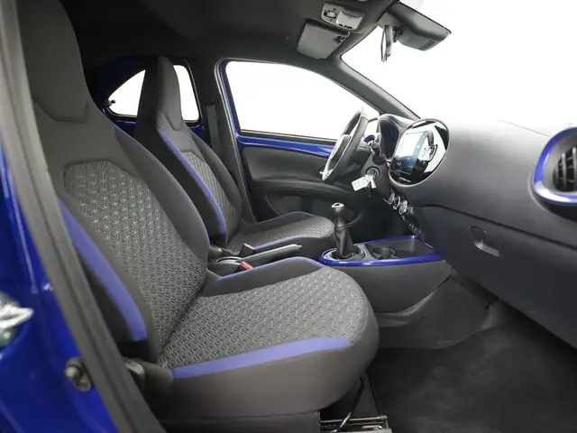 Toyota Aygo X view 3
