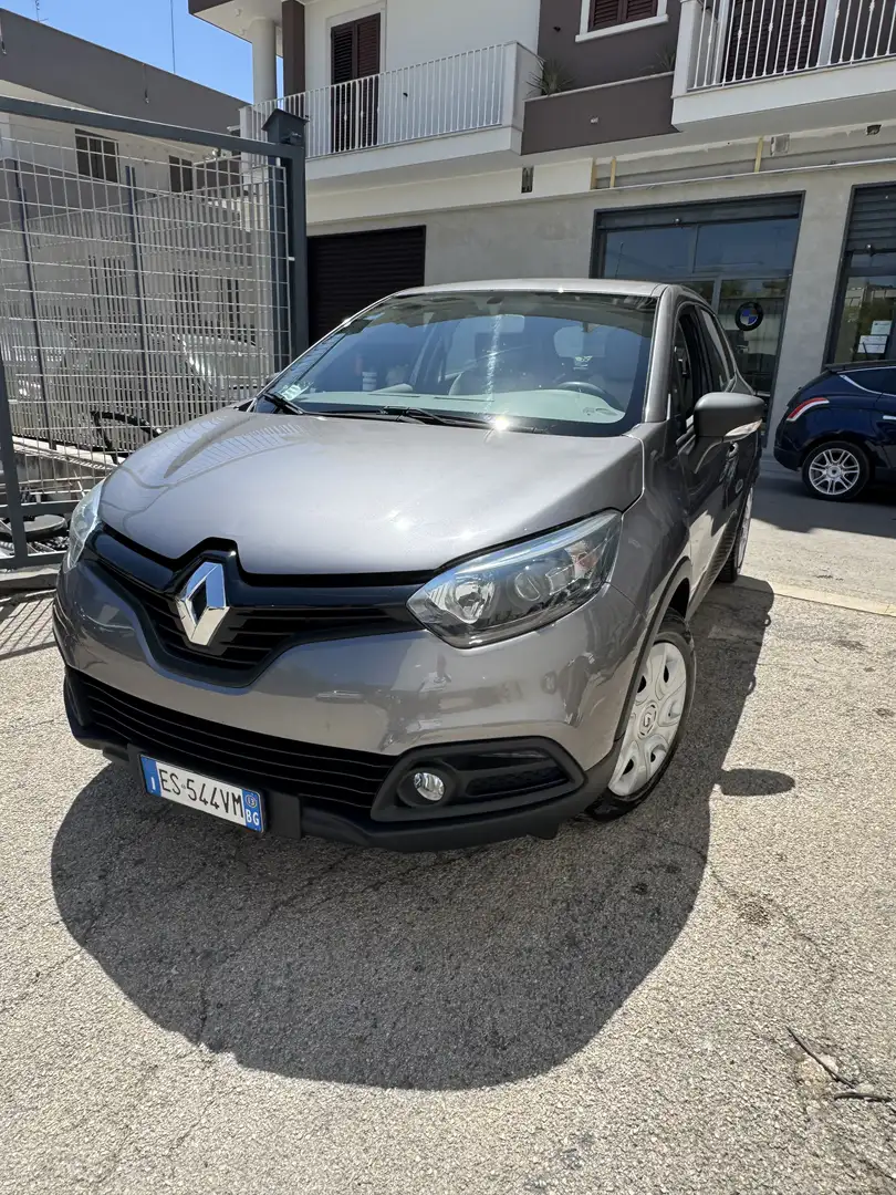 Renault Captur 1.5 dci Live s&s 90cv Gris - 1