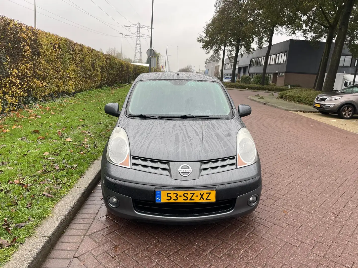 Nissan Note 1.6 First Note Gris - 2