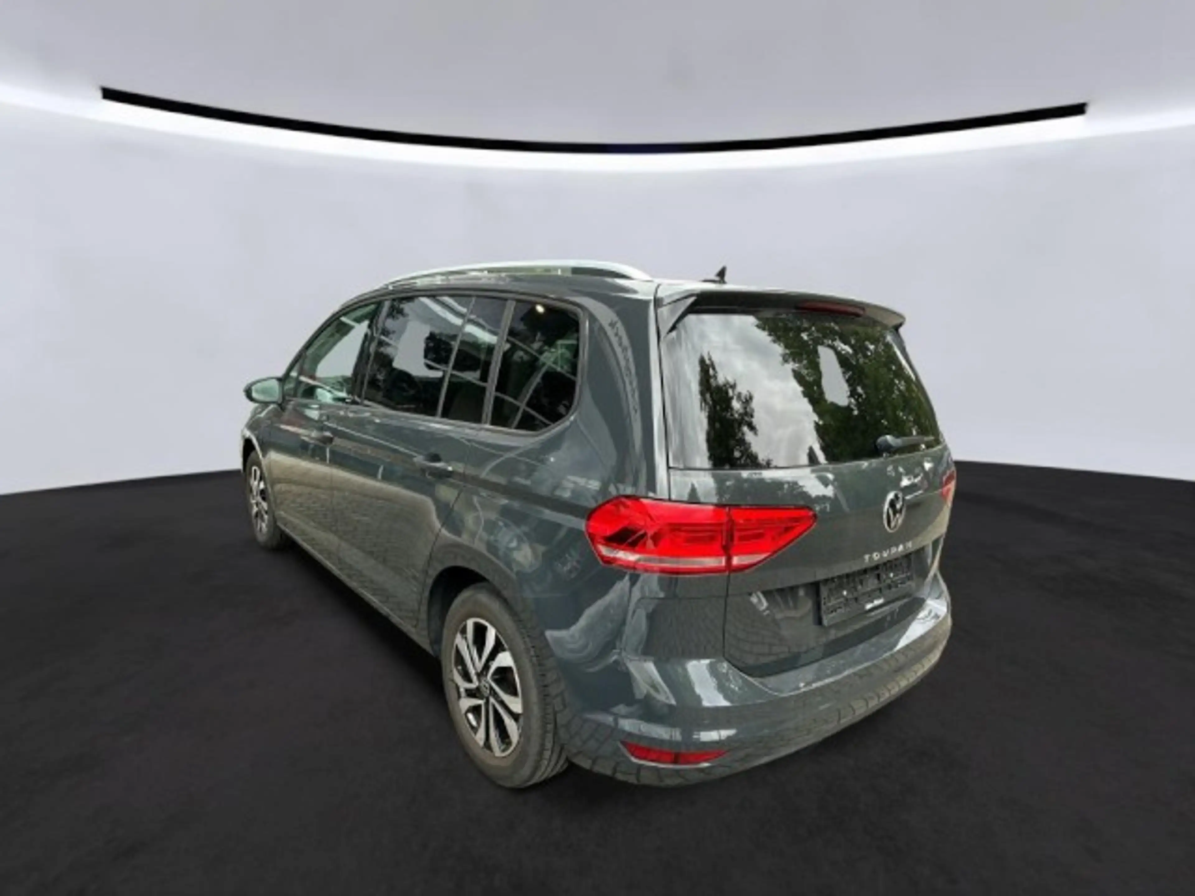 Volkswagen Touran Active Comfortline 1.5 TSI OPF 110 kW 6-Gang — photo 3