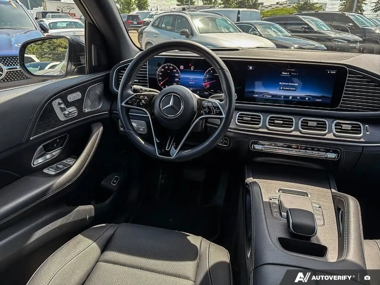 Mercedes-Benz GLE снимка Mercedes-Benz GLE
