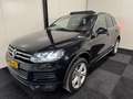 Volkswagen Touareg 3.0 TDI R-line LED/LEDER/MEMORY/NAP/LUCHT/PANO/20" Zwart - thumbnail 3
