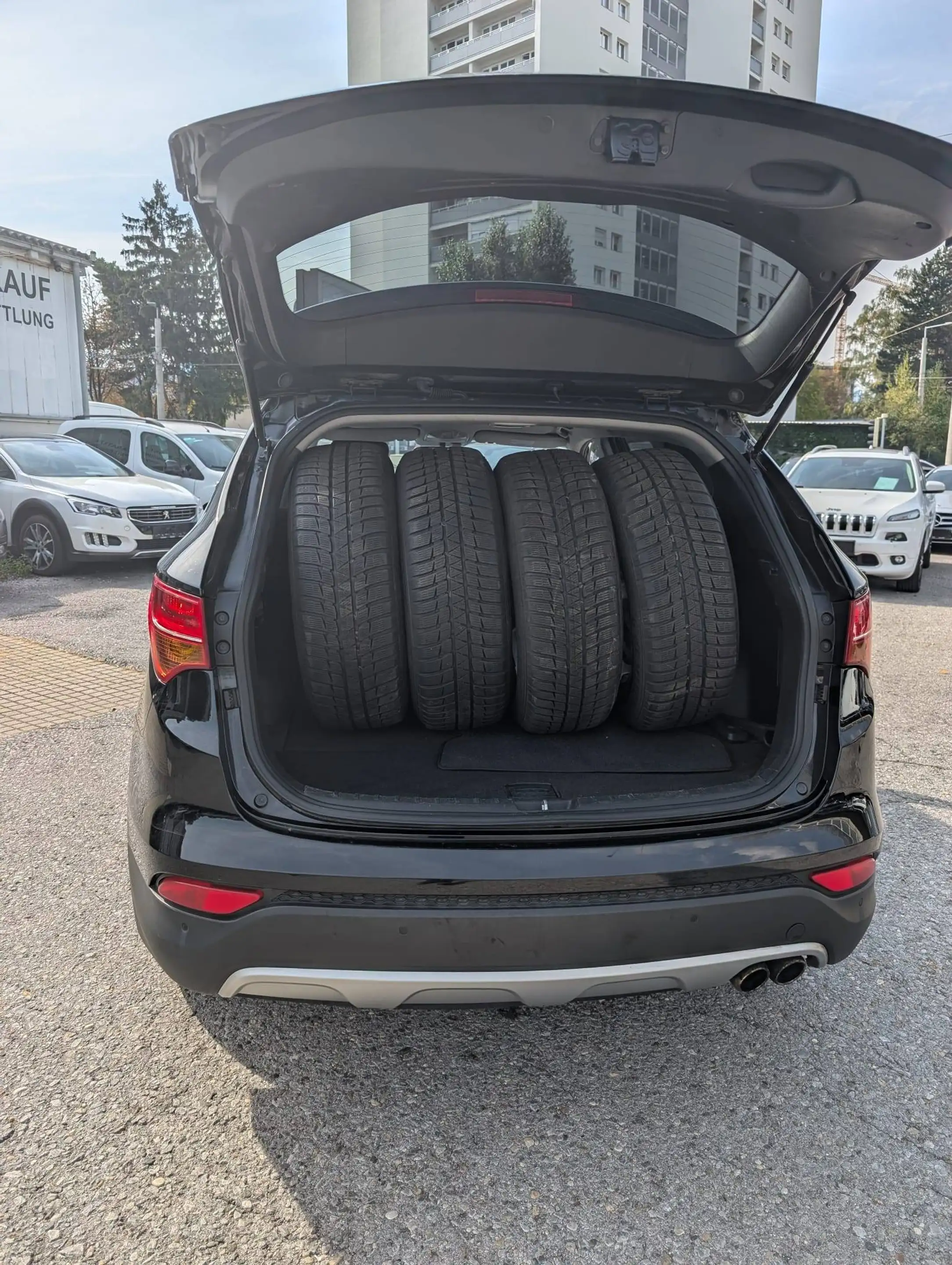 Hyundai SANTA FE Style 4WD — photo 6