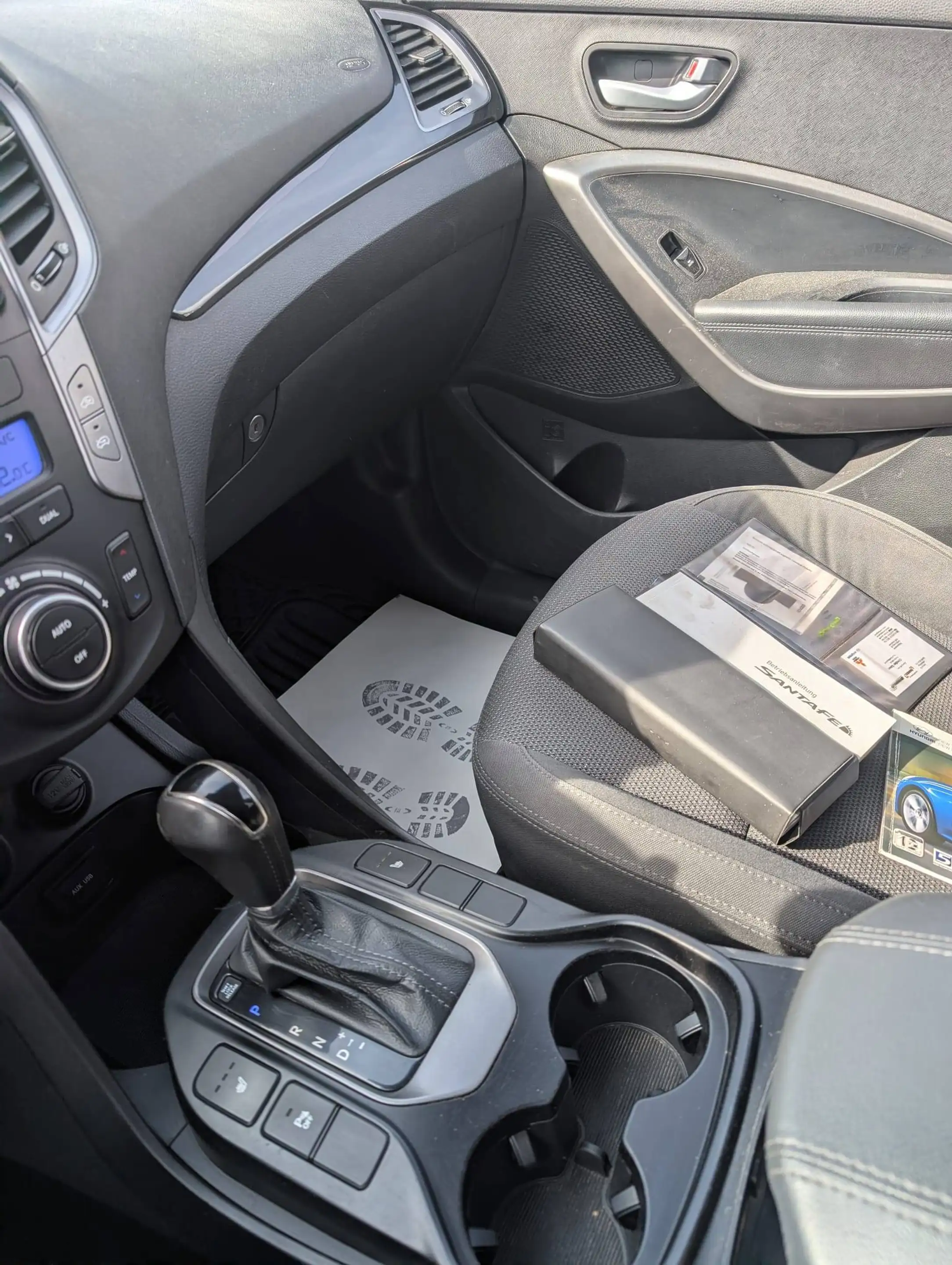 Hyundai SANTA FE Style 4WD — photo 12