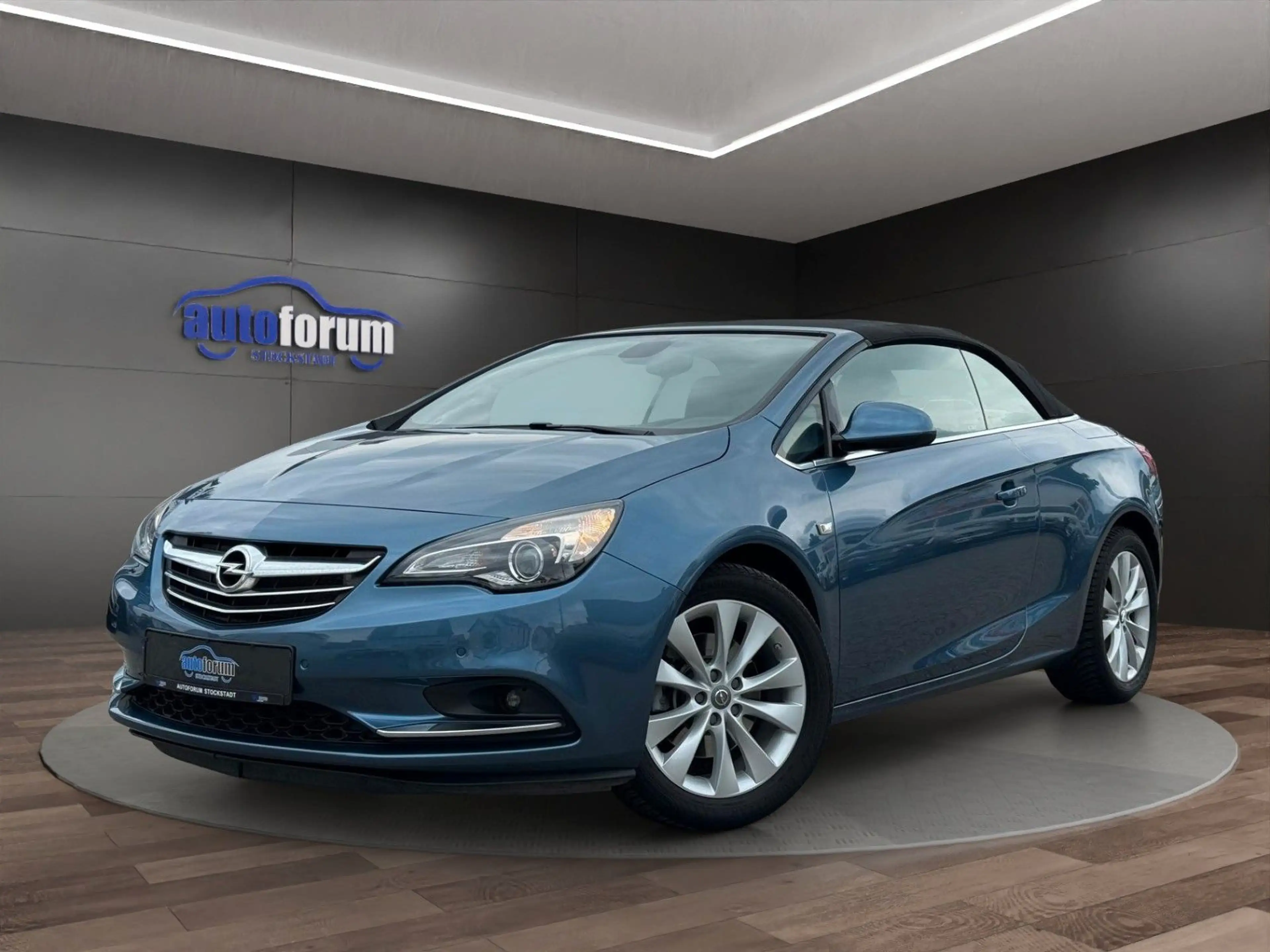 Opel Cascada Innovation ecoFlex BI-XENON°NAVI°SHZ°PDC — photo 9
