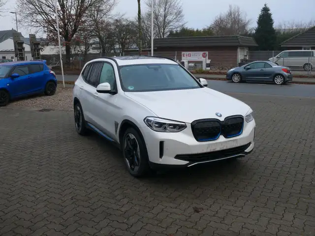 BMW iX3 Impressive AHK Drive Recorder