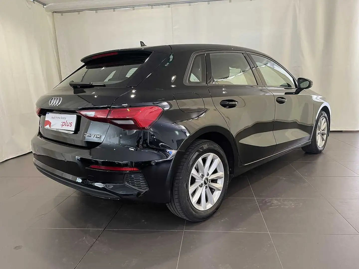 Audi A3 4ª serie SPB 35 TDI S tronic Business Nero - 2