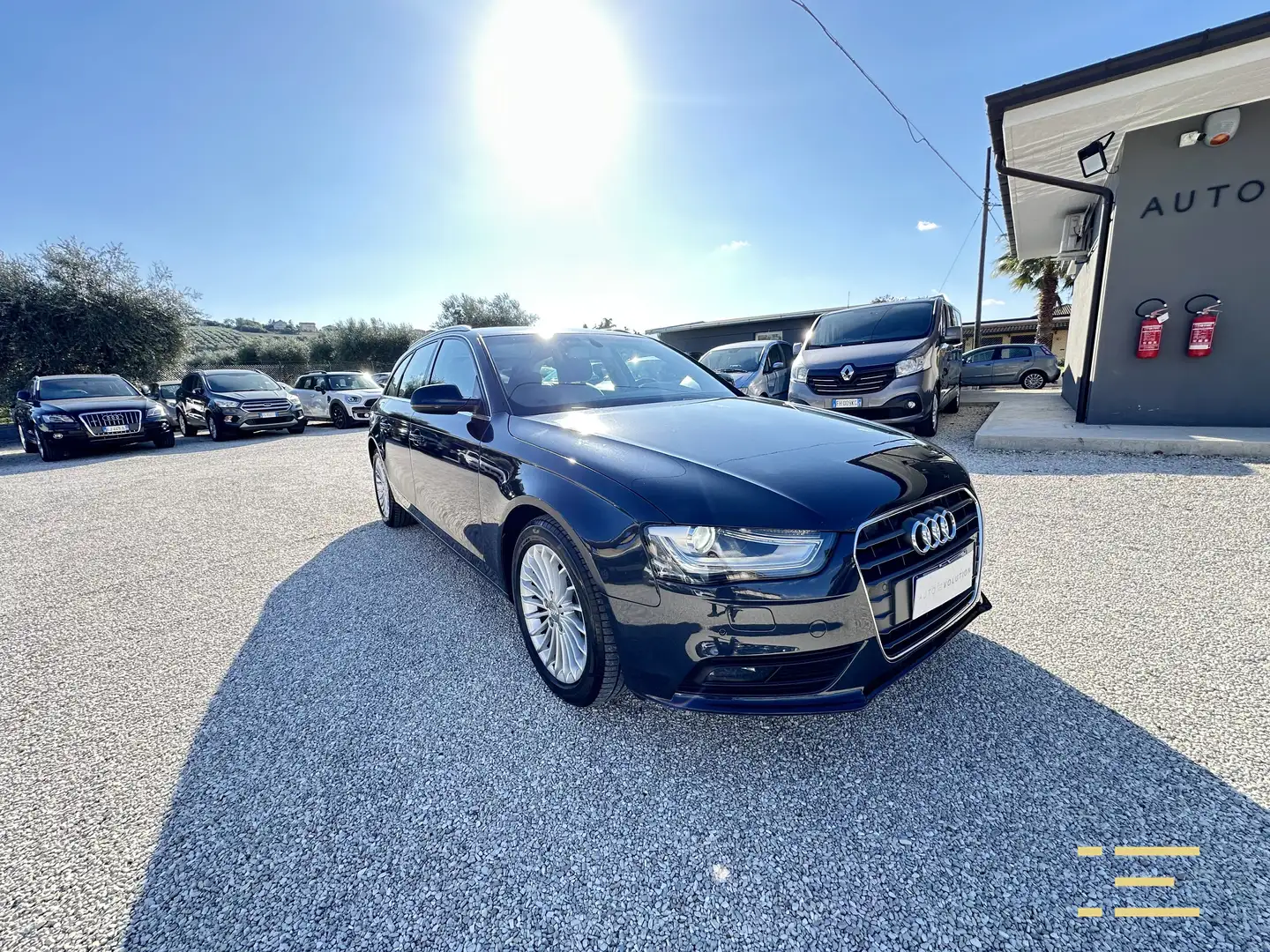 Audi A4 Avant 2.0 TDI 143 cv multitronic 159.301 km Blu/Azzurro - 1