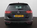 Volkswagen Passat Variant 1.5 TSI R-Line Business R-Line / DSG / Panoramadak Zwart - thumbnail 6