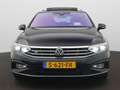 Volkswagen Passat Variant 1.5 TSI R-Line Business R-Line / DSG / Panoramadak Zwart - thumbnail 2
