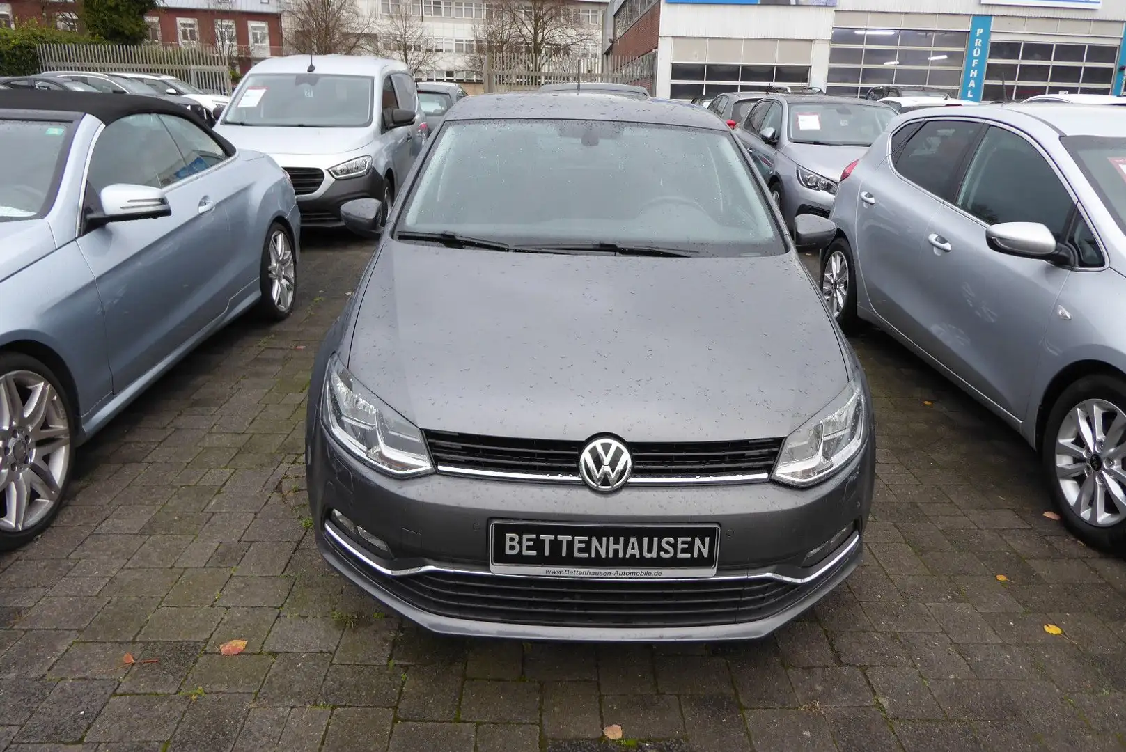 Volkswagen Polo V Lounge PDC SHZ Navi Gris - 2