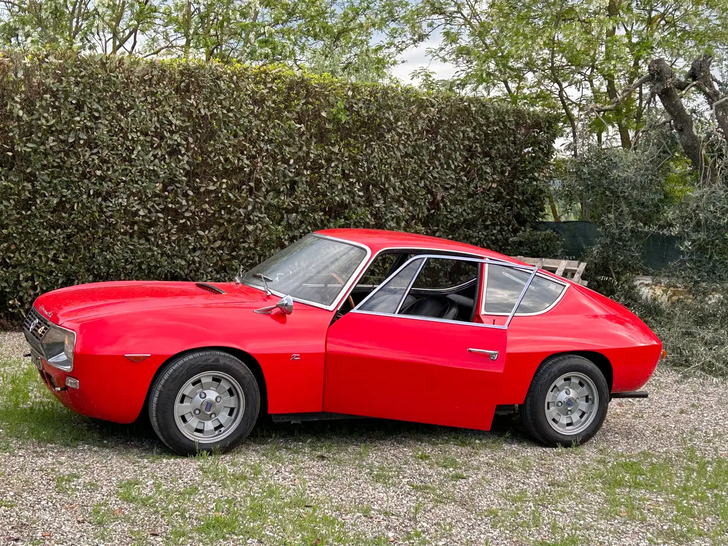 Lancia Fulvia Sport Zagato crvena - 1