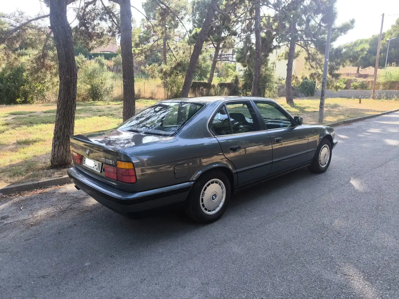 BMW 525i, foto 3