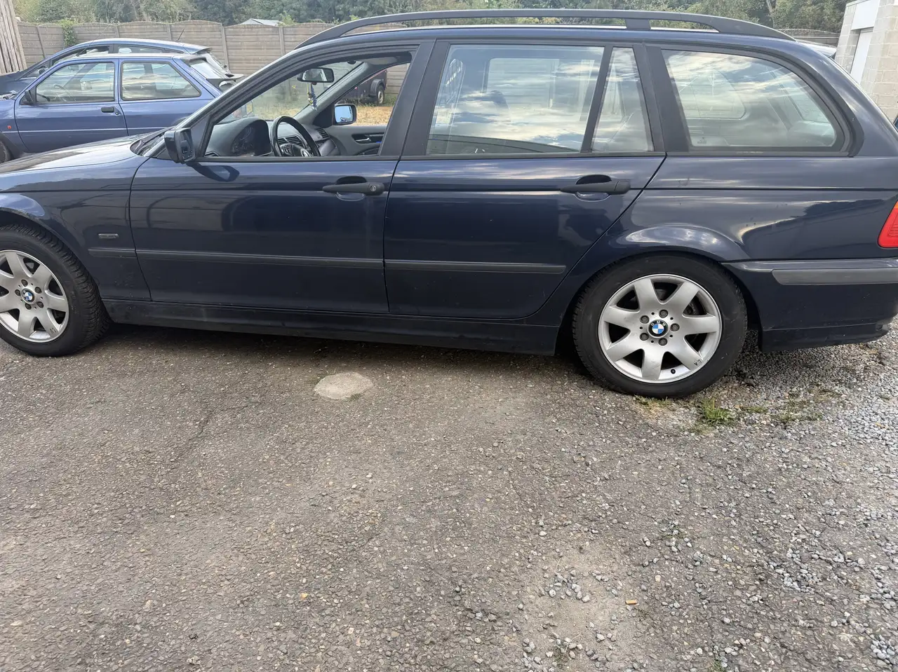 BMW 330 318i Executive, foto 5