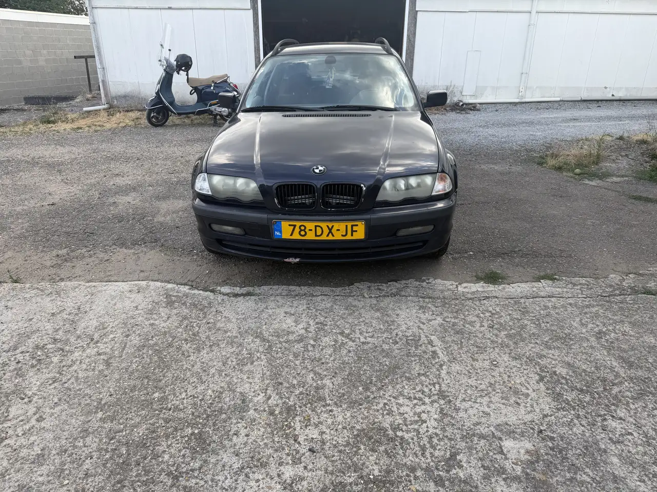 BMW 330 318i Executive, foto 10