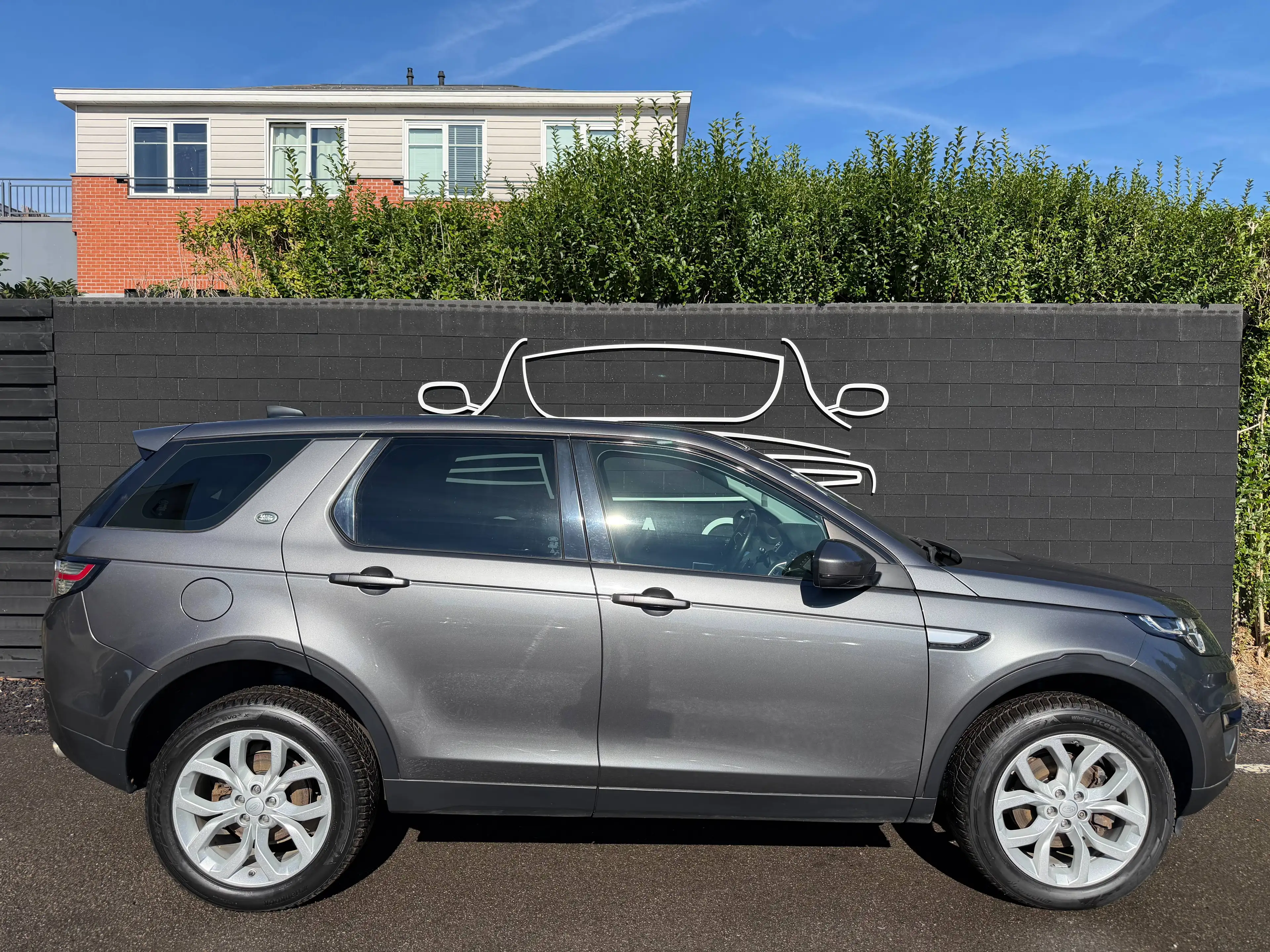 Land Rover Discovery Sport 2.0 HSE+BOITE AUTO+AIRCO+NAVI+CAMERA+CUIR+JANTES+EU 6B — photo 5