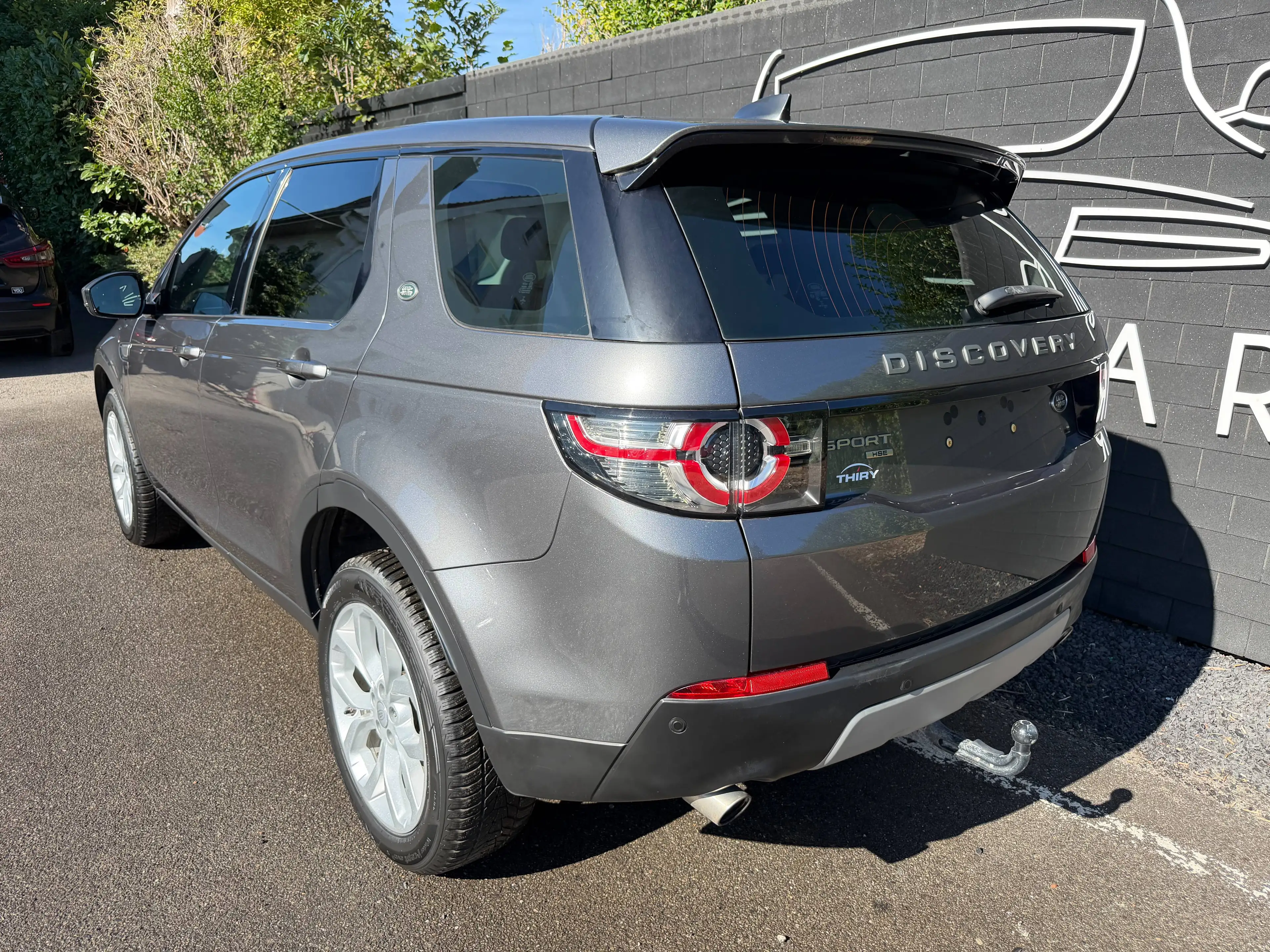 Land Rover Discovery Sport 2.0 HSE+BOITE AUTO+AIRCO+NAVI+CAMERA+CUIR+JANTES+EU 6B — photo 3