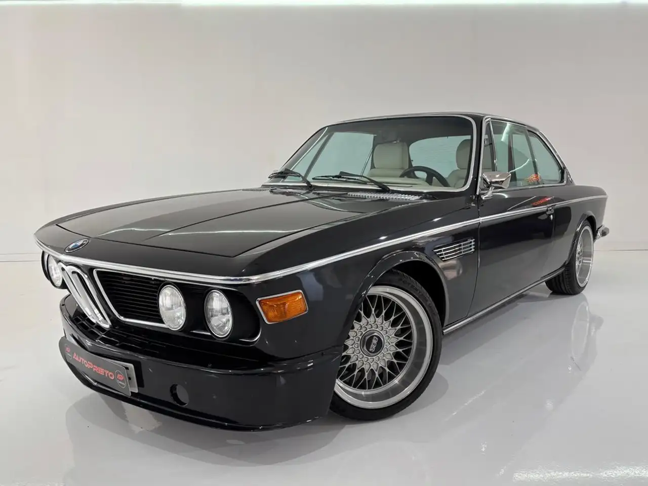 BMW CSI, foto 2