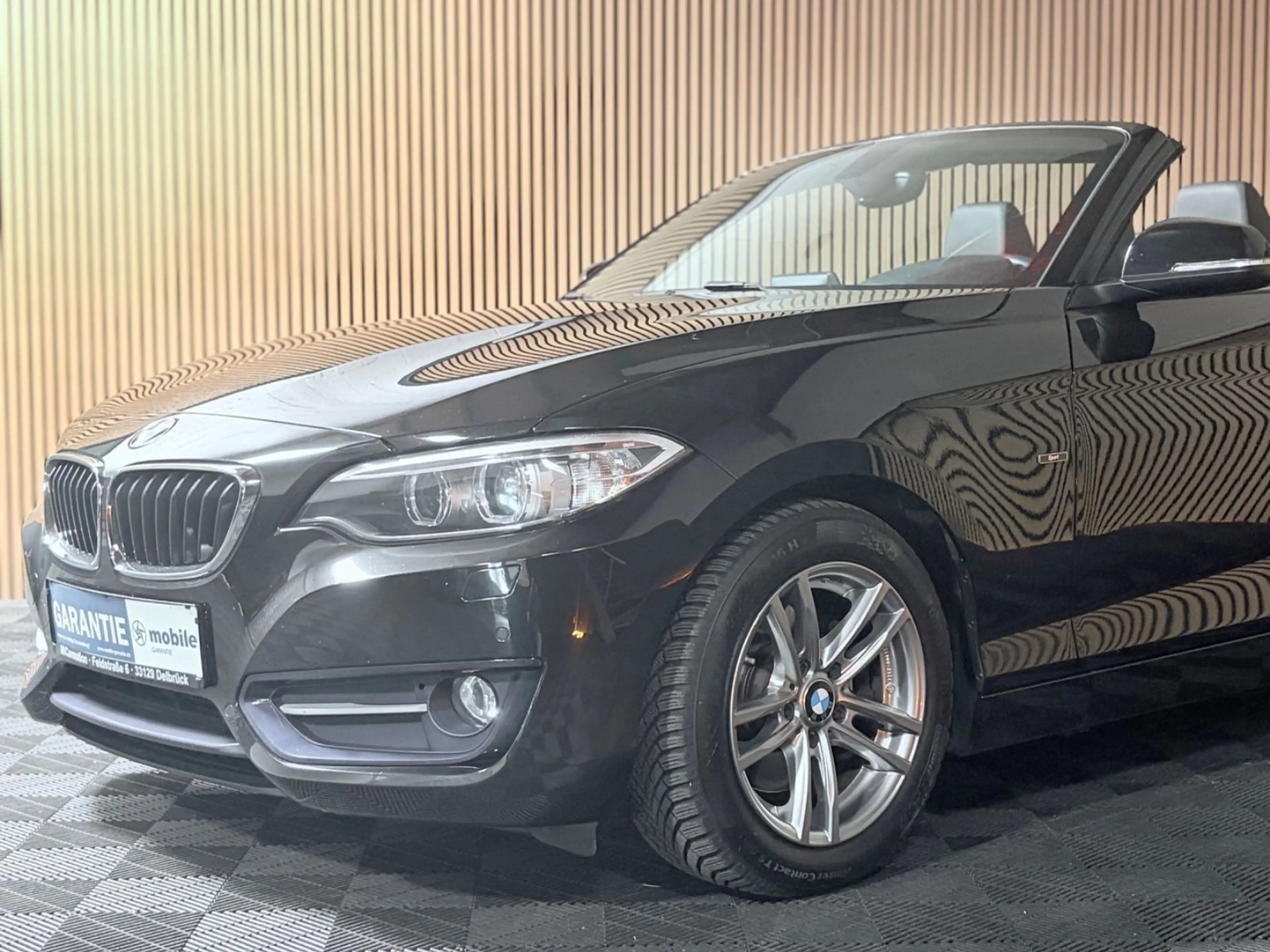 BMW 220 i 2er Sport Cabrio Benzin/ Schalter/ PDC/ LED — photo 2