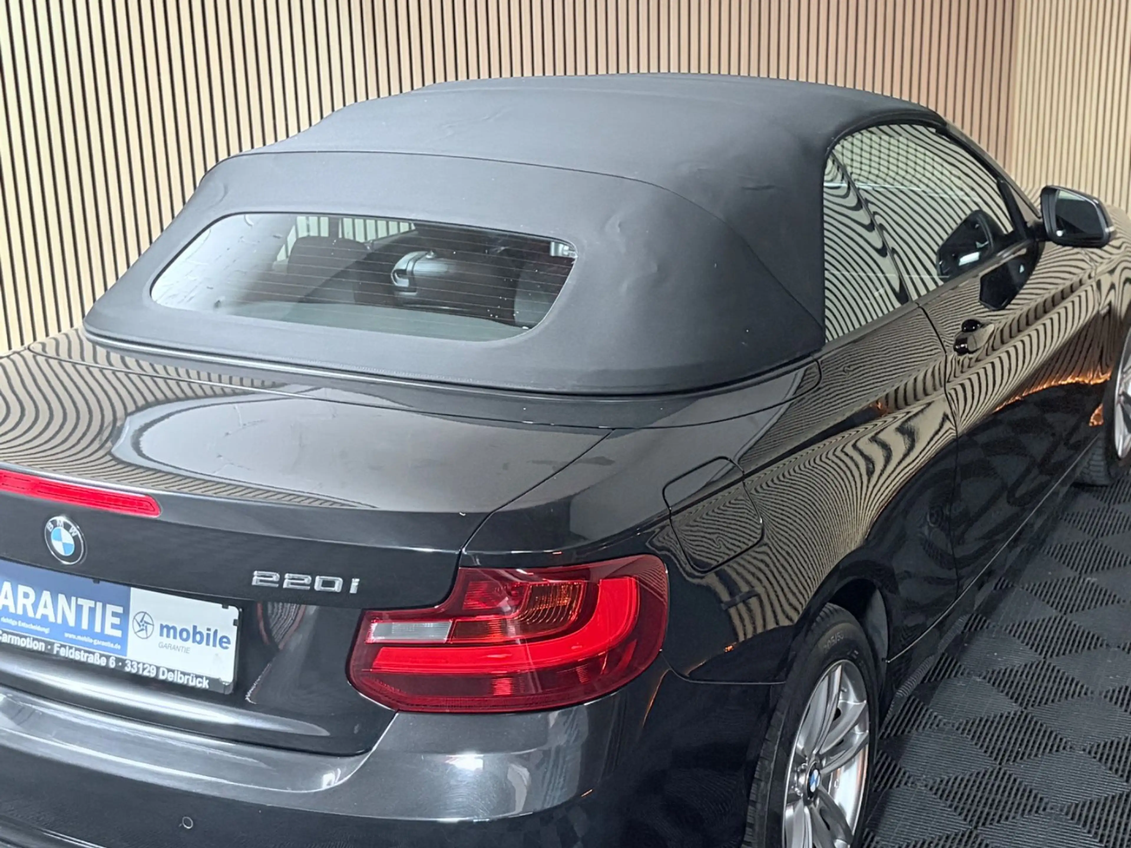 BMW 220 i 2er Sport Cabrio Benzin/ Schalter/ PDC/ LED — photo 12