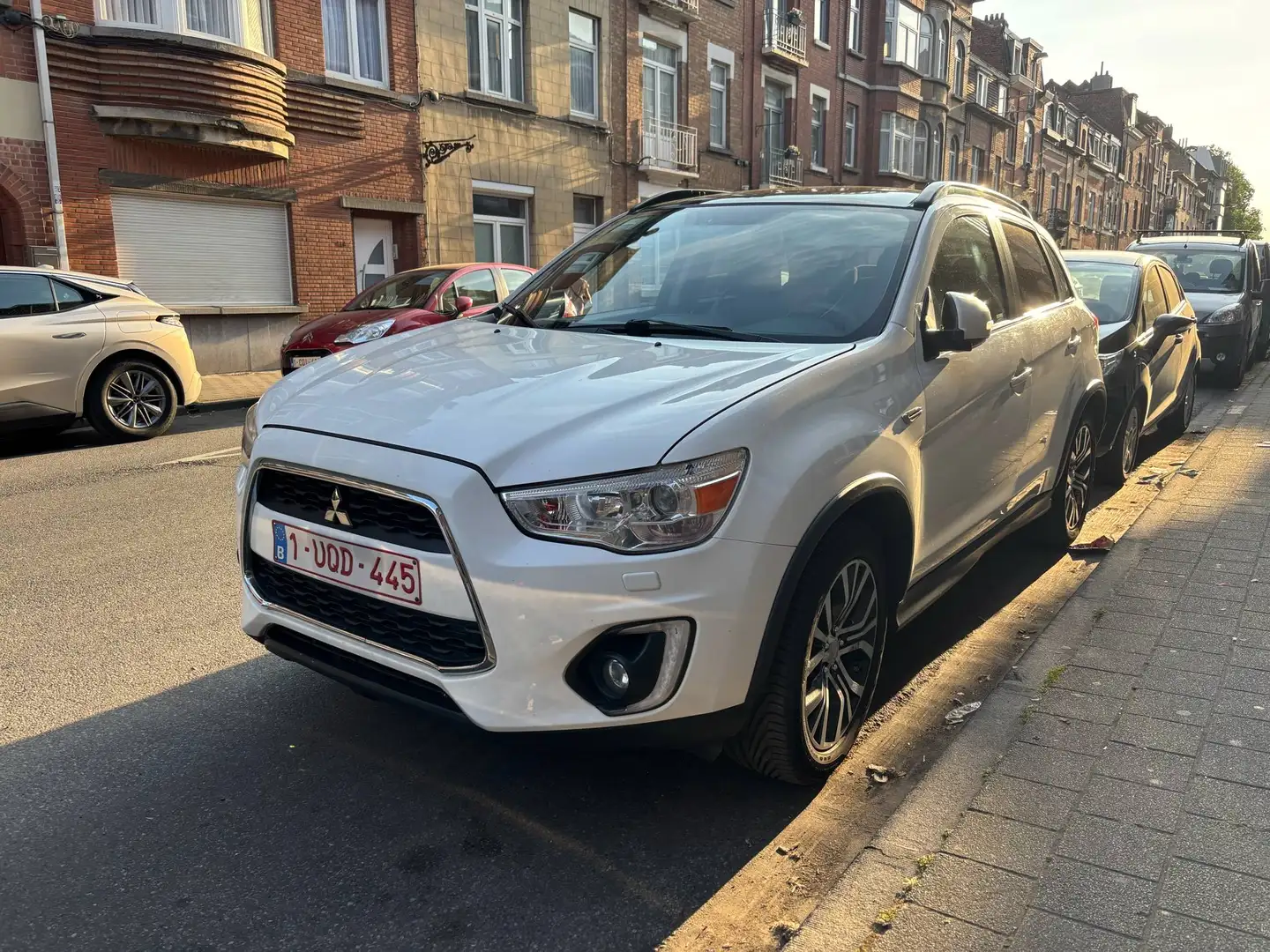 Mitsubishi ASX 1.6 Di-D 2WD Intense Wit - 1