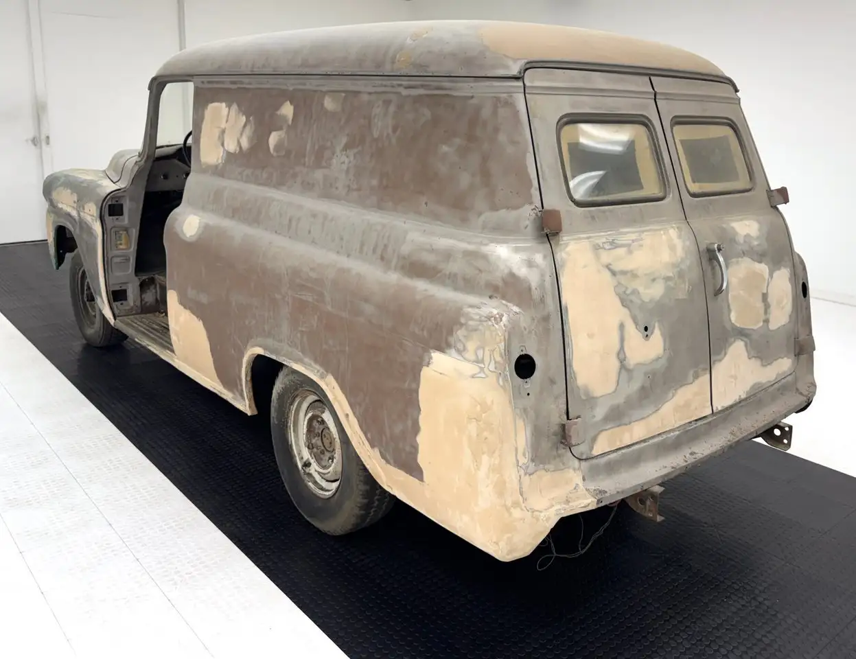 Chevrolet 3100 Series Panel Delivery, foto 3