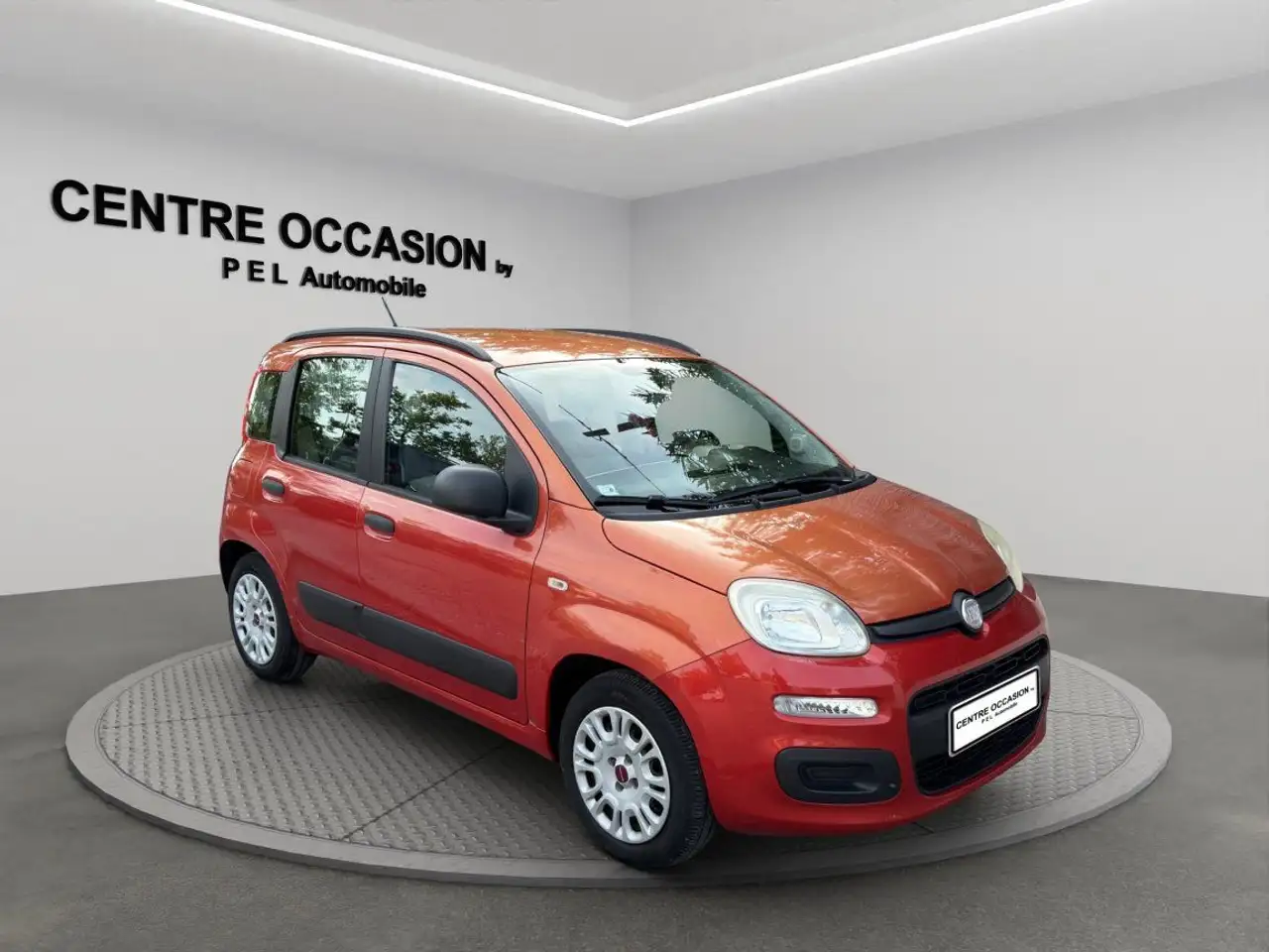 Fiat Panda 1.2 8V 69 ch Lounge -1Ã¨re MAIN-