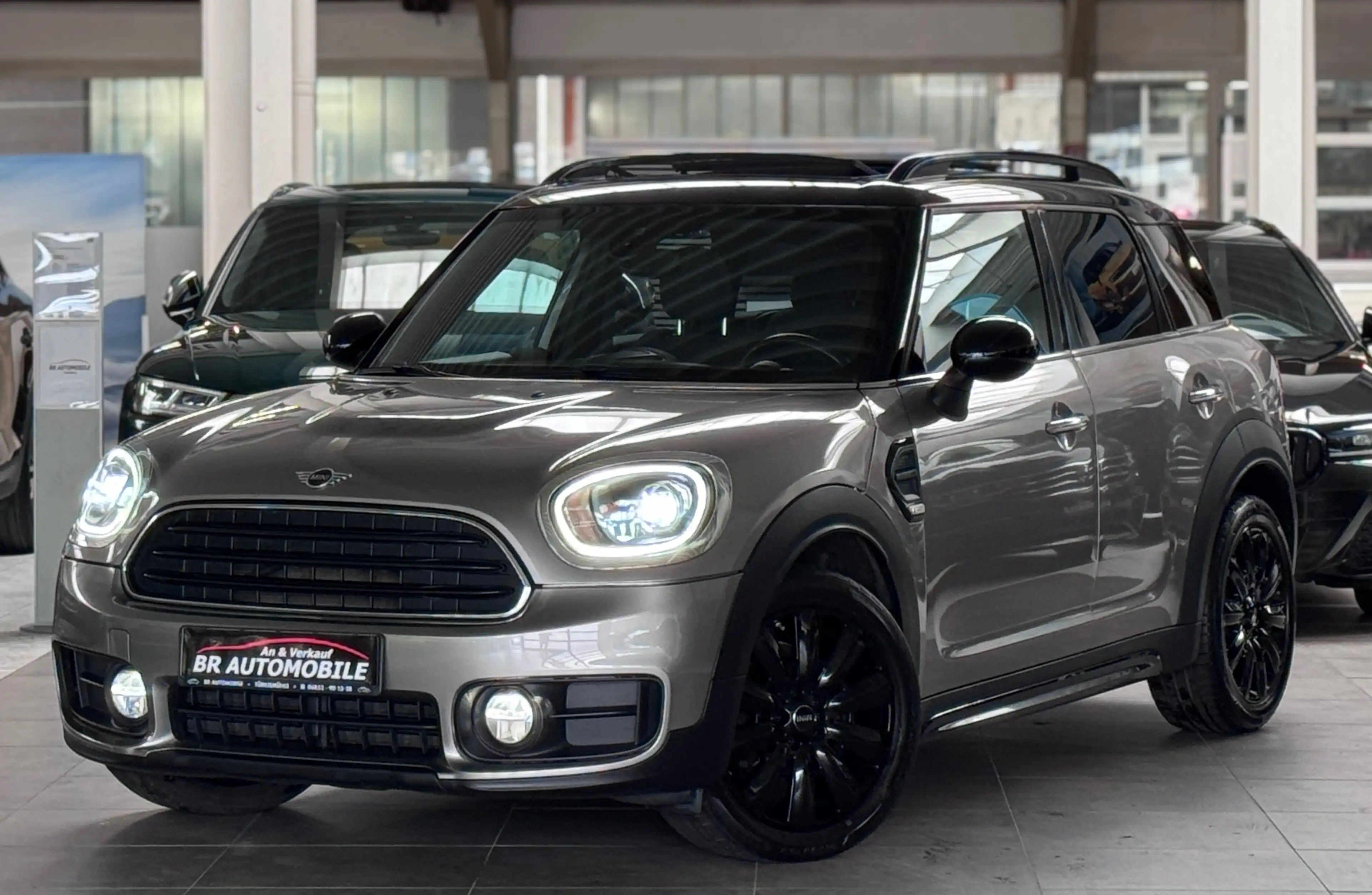 MINI Cooper D Countryman Cooper D*1.Hand*LED*Panorama*Teilleder*Keyless Go — photo 2