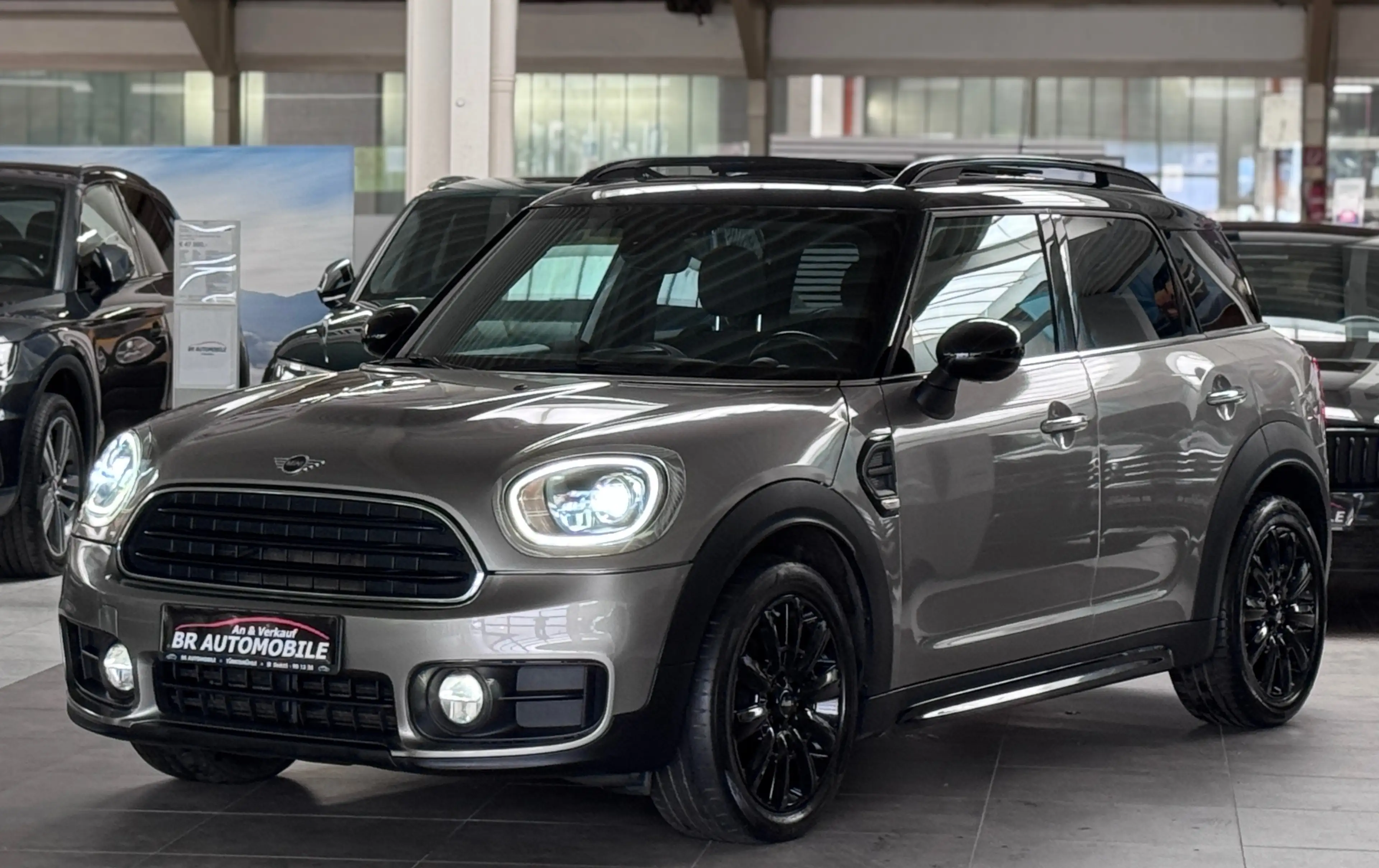 MINI Cooper D Countryman Cooper D*1.Hand*LED*Panorama*Teilleder*Keyless Go — photo 4