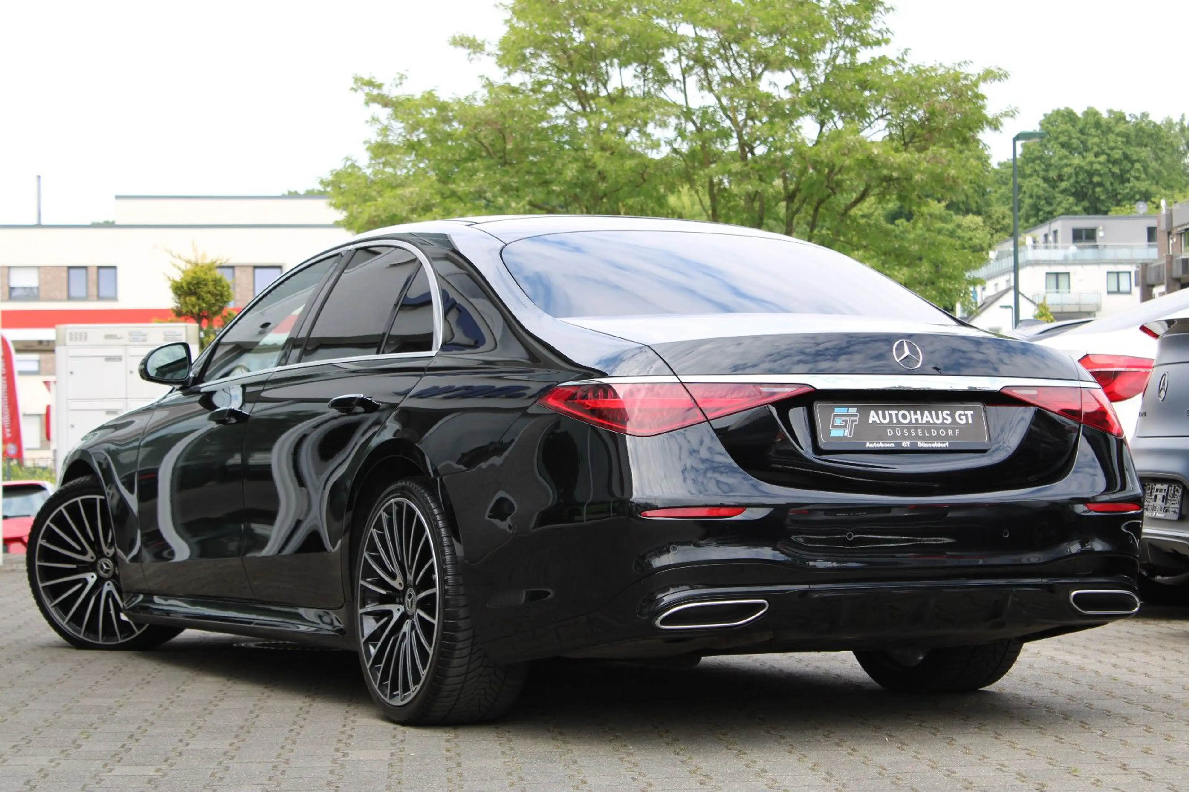 Mercedes-Benz S 400 d 4M/AMG/Night/Pano/HuD/ACC/Airmatic/360°Ka — photo 2