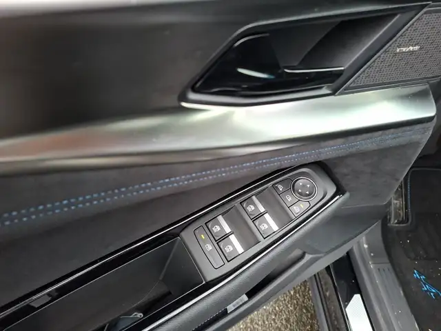 Renault Espace ESPACE ESPRIT ALPINE FULL HYBRID E-TECH 200PS Ansicht 17