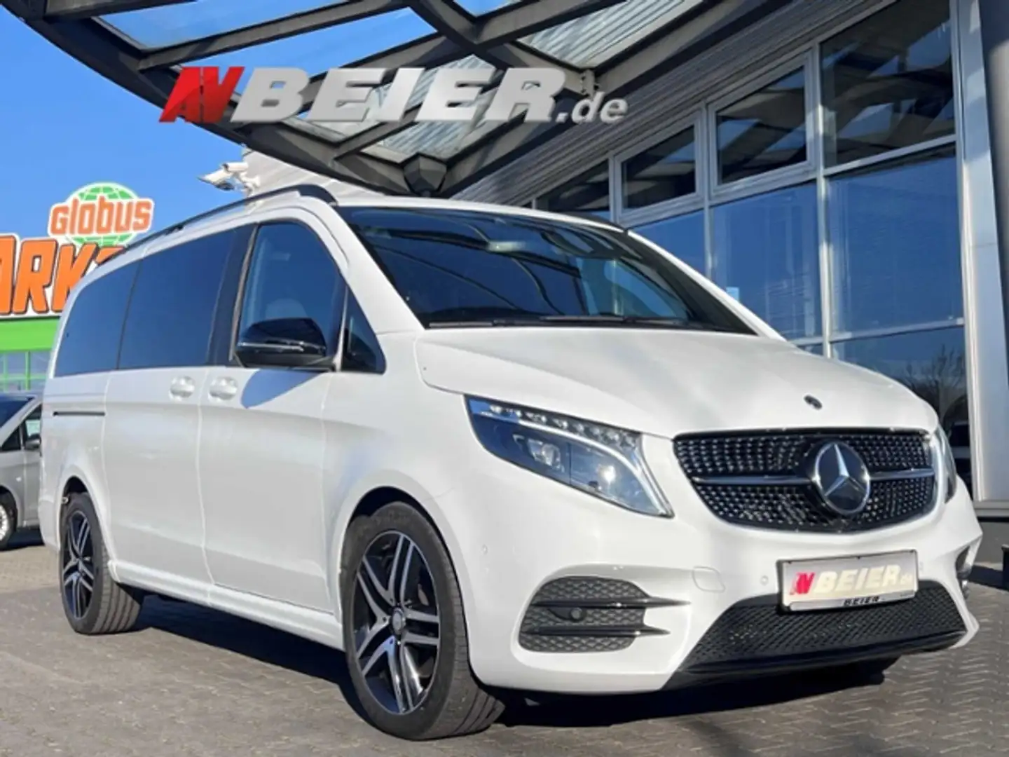 Mercedes-Benz V 300 AMG Standheiz.AHK2,5*t Panorama  Burmester ToT-Wi Blanc - 1