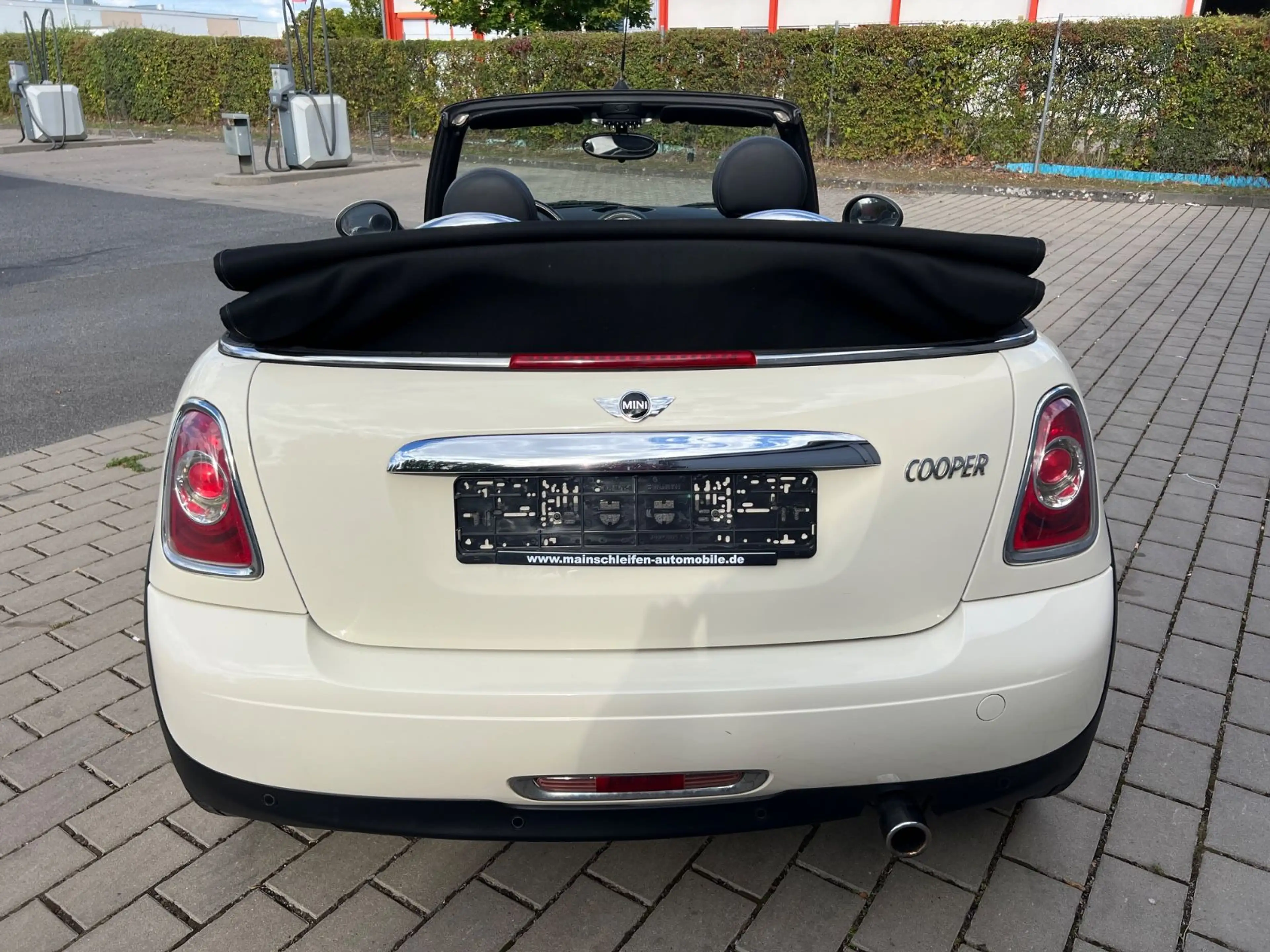 MINI Cooper Cabrio Chili Leder NAVI Xenon PDC SH — photo 4