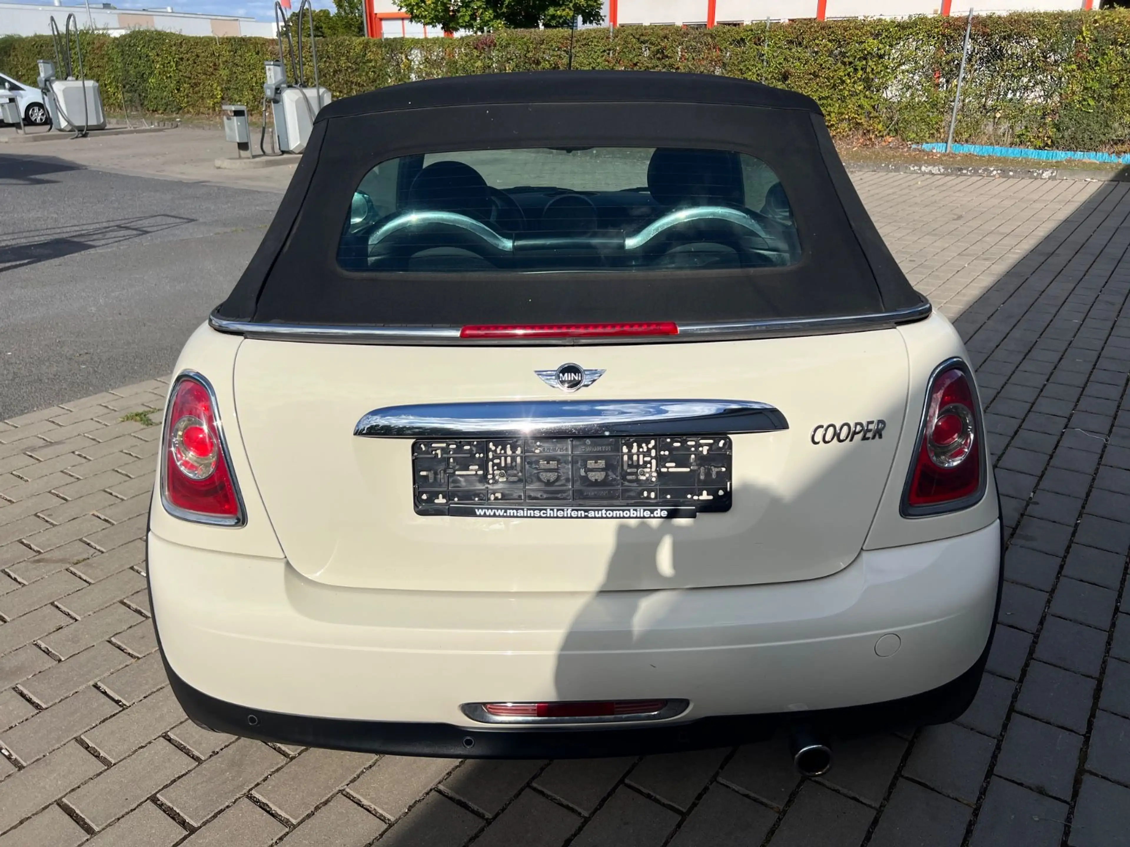 MINI Cooper Cabrio Chili Leder NAVI Xenon PDC SH — photo 12