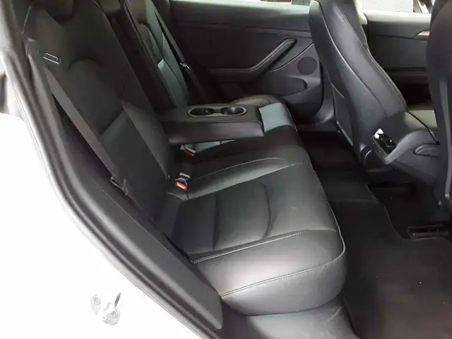 Tesla Model 3 view 14