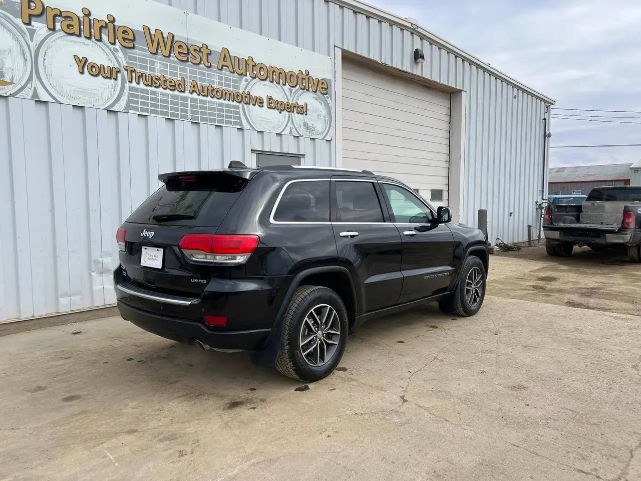 Jeep Grand Cherokee снимка Jeep Grand Cherokee