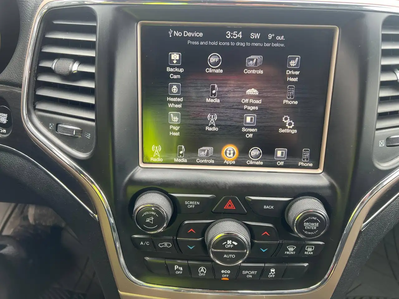 Jeep Grand Cherokee снимка Jeep Grand Cherokee