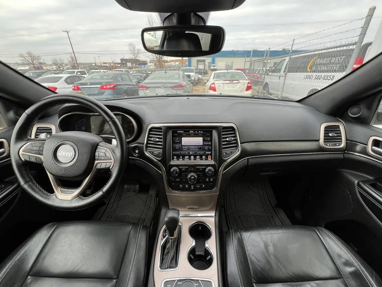 Jeep Grand Cherokee снимка Jeep Grand Cherokee