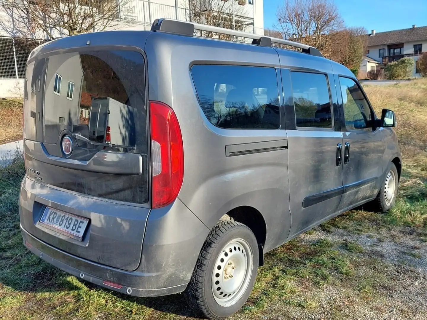 Fiat Doblo Maxi  Start&Stop Grau - 2