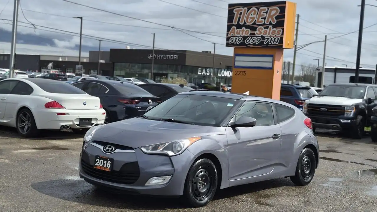 2016 Hyundai VELOSTER